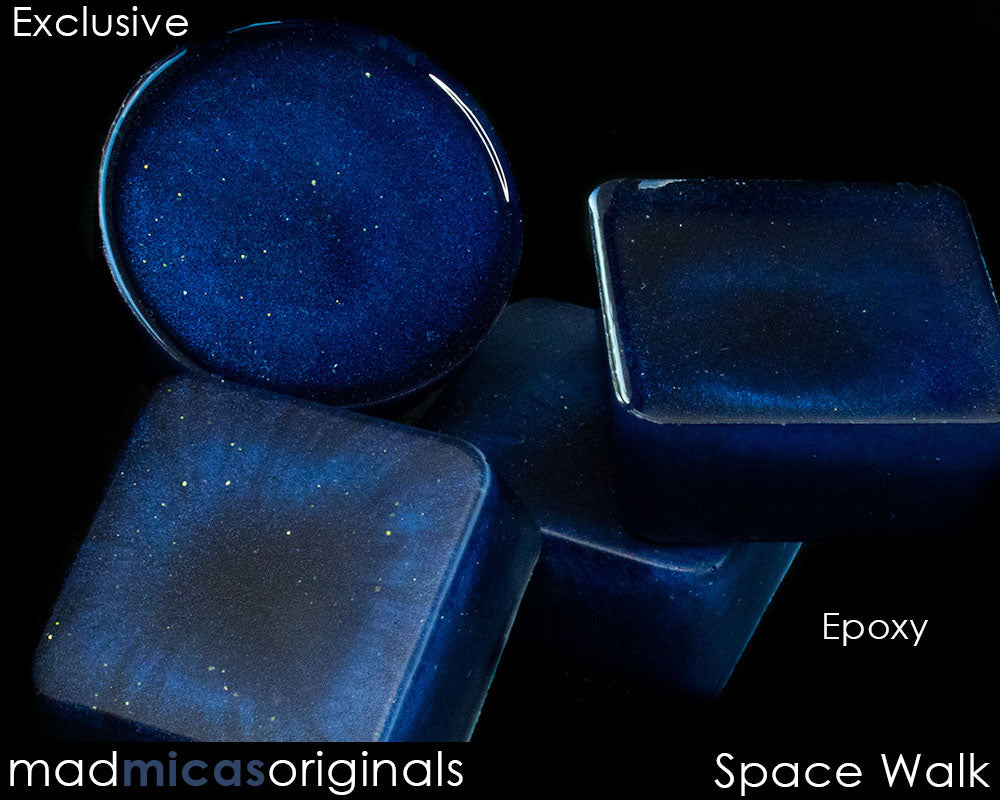 Space Walk Navy Blue Mica Blend in Epoxy Resin