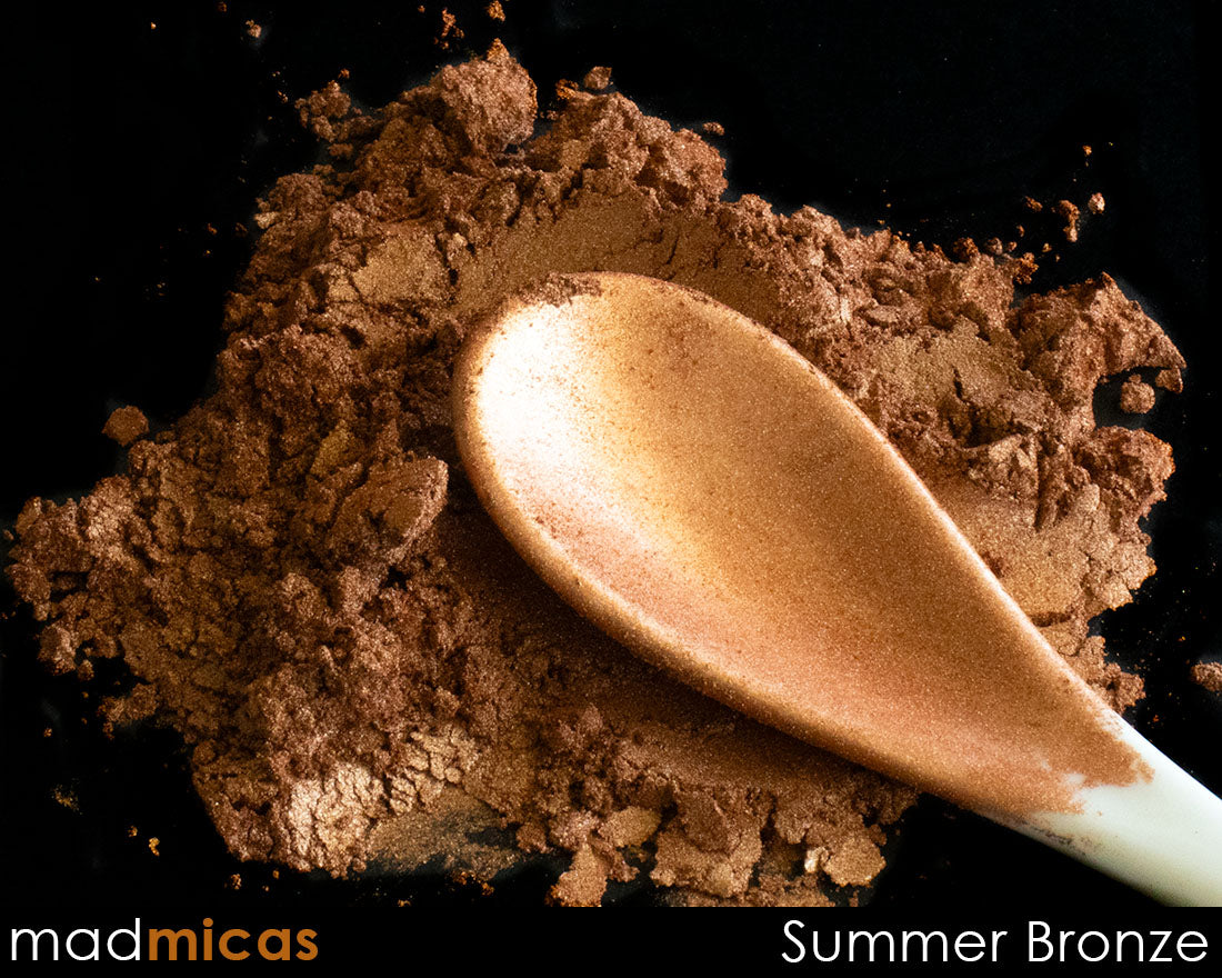 Summer Bronze Premium Bronze Mica with Spoon